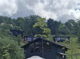 Nomad Lodge