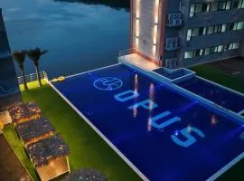 Hotel Opus