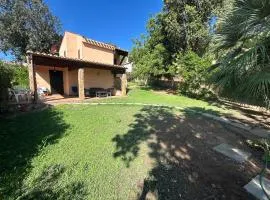 Villetta Su Tostoinu, relax 300 meters from the sea