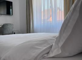 Anda Rooms, ξενοδοχείο σε Orşova