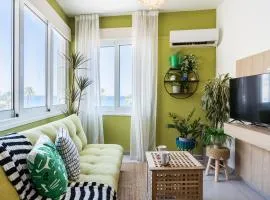 Whispering Palms 1-BR Apt By Finikoudes Beach