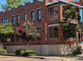 Historic Upscale Loft in Downtown Vicksburg!