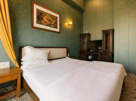 Qila Hotel, hotel v destinaci Pipalsāna