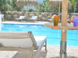 Blue Nest Hotel, hotel a Tigaki