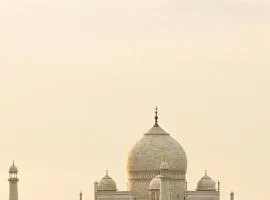 Diwan House - TajMahal View