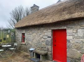 Margaret Cottage، إقامة في منزل في Elphin