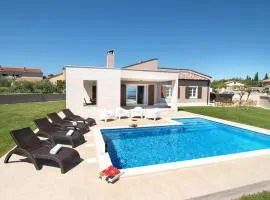 Villa Histria for 6 people near Pula with private pool & sea view