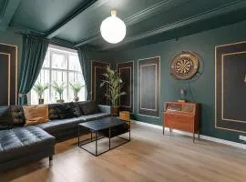 Stylish 2-Bedroom Apartment in a Cozy Neighborhood