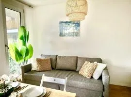Modern Apartment with Garden & Terrace near SCS