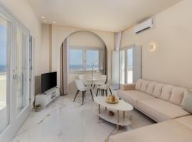 Azure Escape, hotel a Karterados