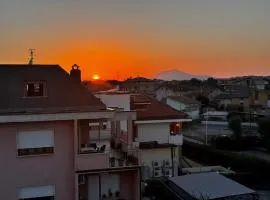 L'attico di Ella, tra mare e monti con vista bella