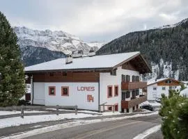 Apartments Lores