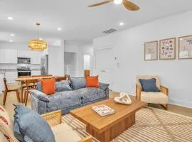 Modern 4BR Steps to Shore