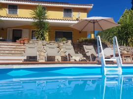 Il Verdone, hotel v destinaci Usini