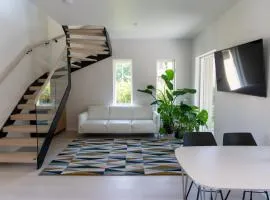 Brand new house with parking, sauna, patio