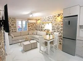 Elysian Stone Apartment I
