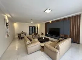 Beautiful F4 apartment Sakina
