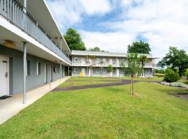 Sure Hotel by Best Western Mont-de-Marsan, ξενοδοχείο σε Saint-Pierre-du-Mont