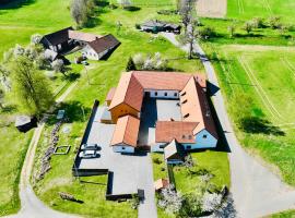 Penzion Horský statek, hotel v destinaci Šumavské Hoštice