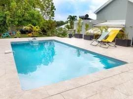 Villa 3 ch l'artist piscine privée et accès plage
