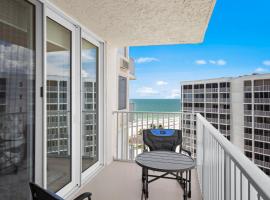 Ocean Breeze Stay Estero Beach Tennis 708a, hotel em Fort Myers Beach