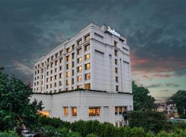 Radisson Hotel Varanasi, hotel cerca de Aeropuerto Internacional Lal Bahadur Shastri - VNS, Varanasi