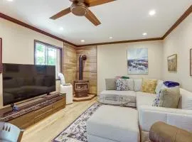 Pet-Friendly Retreat with Fenced Yard in Aurora