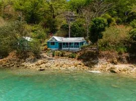 Beach house in Providencia