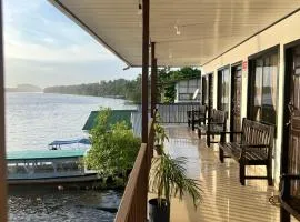 Hotel Angsa River View Tortuguero
