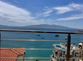 Amazing Center Sea View Apartment