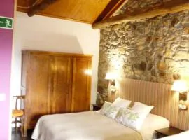 Apartamentos Rurales CASONA DE LOLO