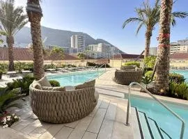 New! Luxury Central Complex with Pool Access & Sleeps 4 Ppl