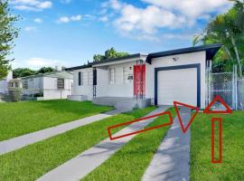 HOT TUB and Washer & Dryer in Unit, Hotel in Miami