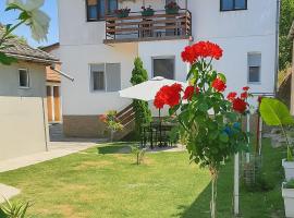 Kuća Amazonija, hotel sa Apatin