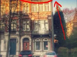 Appartement équipé spacieux inoccupé 5 personnes 3ème étage sans ascenseur