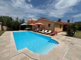 Villa Tramonto 4 stars, Krnica
