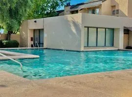 Sabino Canyon Comfy with Pool and Spa