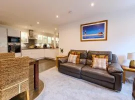 Premium 2 Bed Apt 1st floor sleeps 4 adults in Oban town