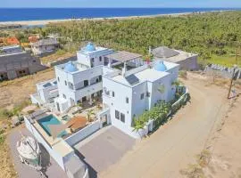 Ocean View Todos Santos Apt, Pool, and Beach Club!
