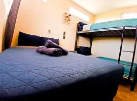 Rose Room literas , Paseo Durango