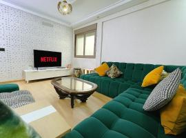 Cozy and spacious apartment, hotel v destinaci Agadir