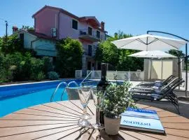 Family friendly house with a swimming pool Krnica, Marcana - 24375