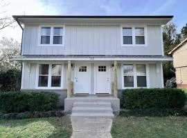 Private, Updated Townhouse in DT Apex