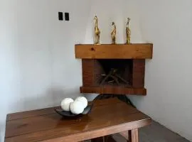 Casa Guaria Morada