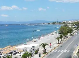 Navarinou Kalamata Pearl Cozy Seaside Apartment
