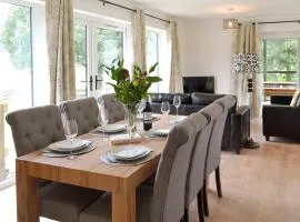 Larch Lodge