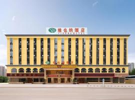 Vienna Hotel Guangdong Huizhou Dayawan Wanda, hotel v destinaci Chuej-čou
