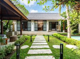 Hijau Villa by EVDEkimi - Charming 2BR escape with Pool, Outdoor Lounge, Lush Garden