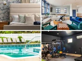 SchoolHouse now Lux BNB! Gym, Sauna, HotTub, GameRoom