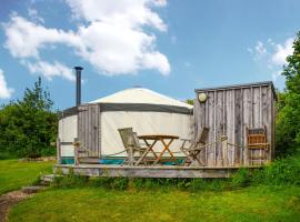 Russet Yurt - Ukc6945, hotel i Beaminster